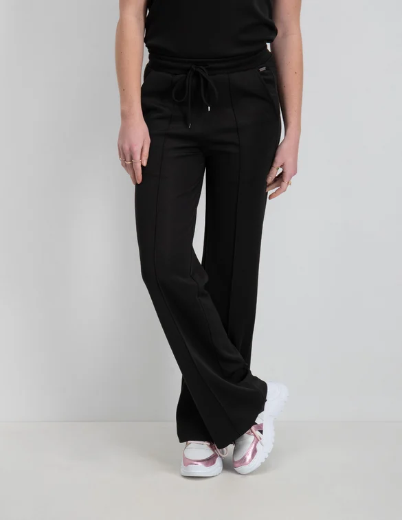 Ambika Broek Georgeanne