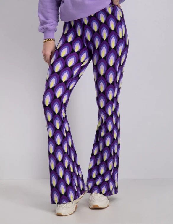 Colourful Rebel Geo dot peached flare WP115430