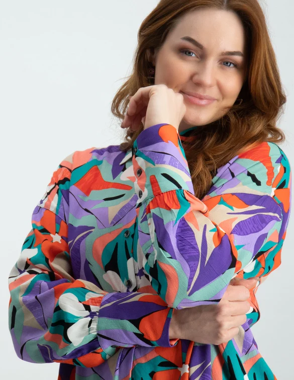 Colourful Rebel Talia big flower oversized boyfriend blouse WB114136