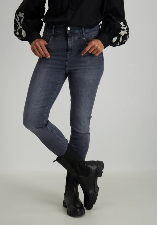 Cup of Joe Jeans Lisa