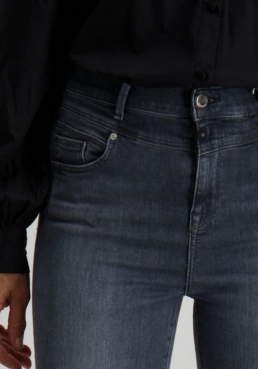 Cup of Joe Jeans Lisa