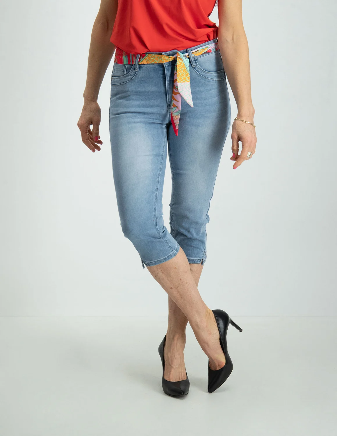 Treble schoner Afdaling Geisha Jeans capri + belt 31003-10 licht blauw kopen bij The Stone