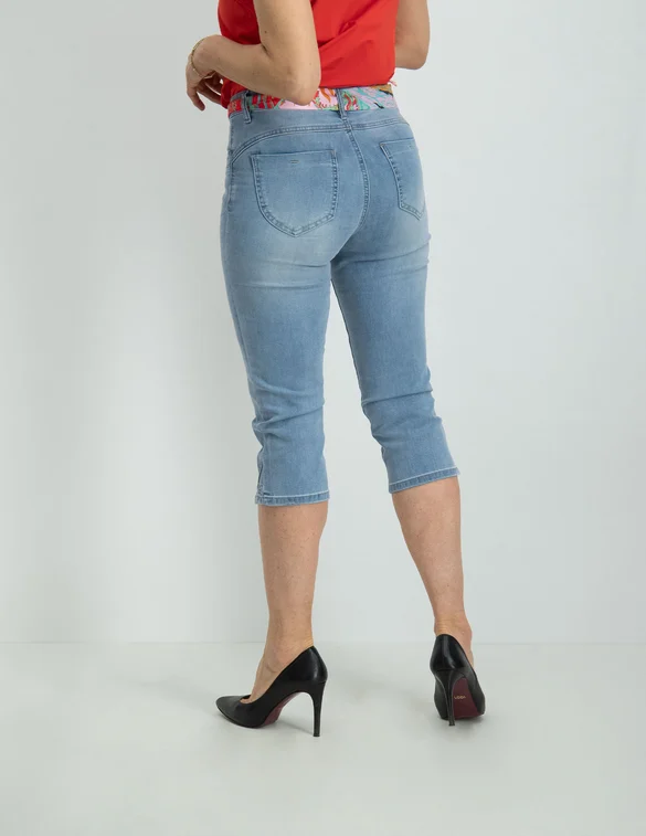 Geisha Jeans capri + belt 31003-10