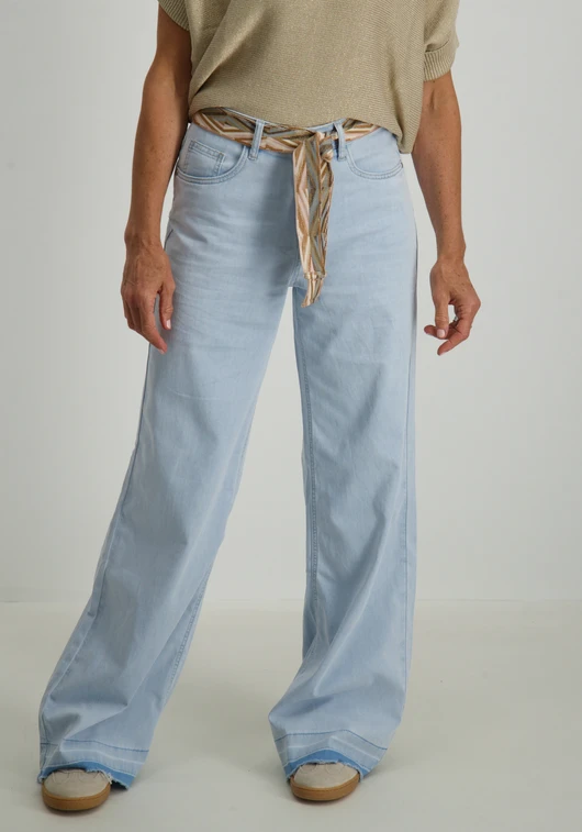 Geisha Jeans wide + belt 51024-10