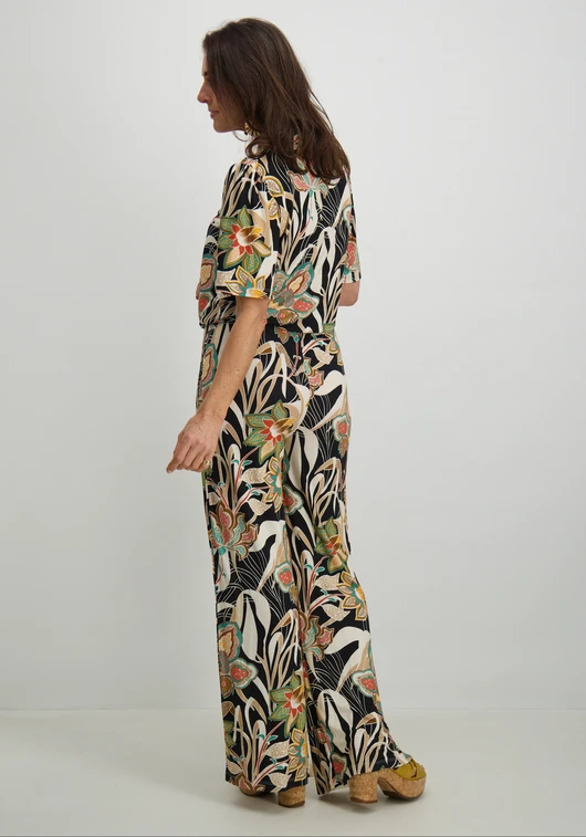 Geisha Jumpsuit straight leg aop 41105-60 AMY