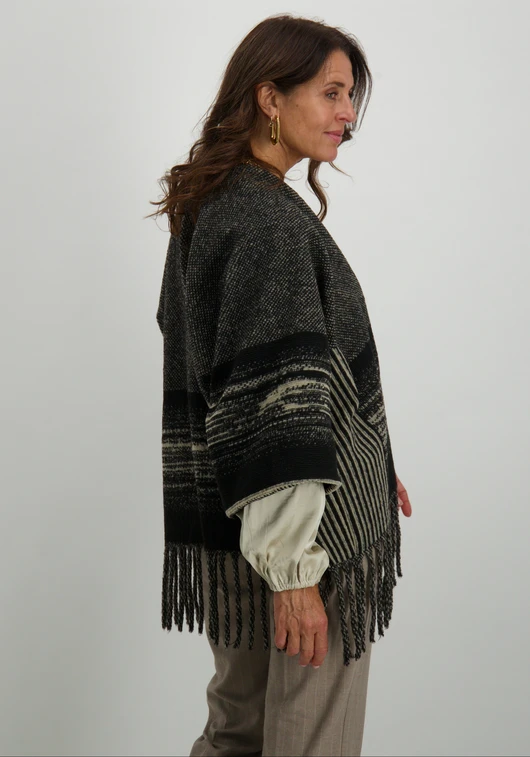Geisha Poncho 44600-20