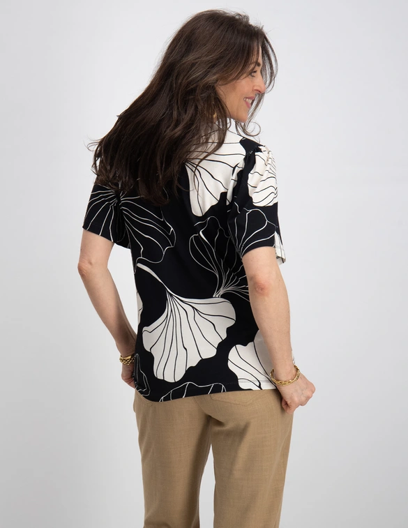 Geisha T-shirt V-neck AOP 32401-60 JAZZ