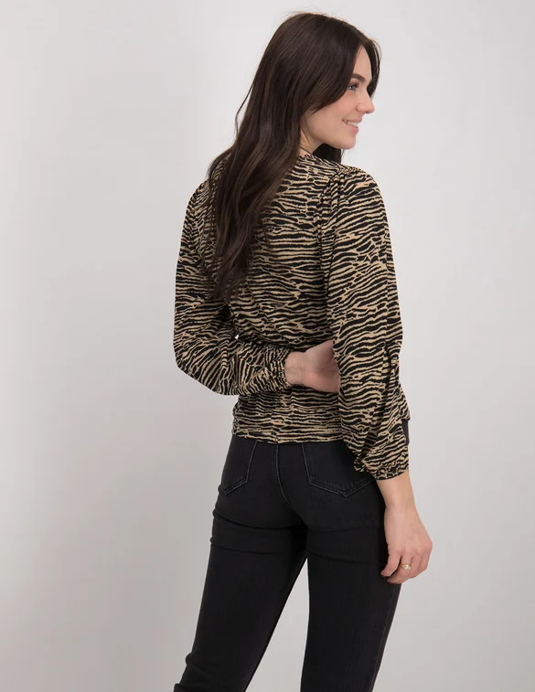 Jacqueline de Yong JDYKIRKBY LILJE L/S AOP TOP JRS 15244525