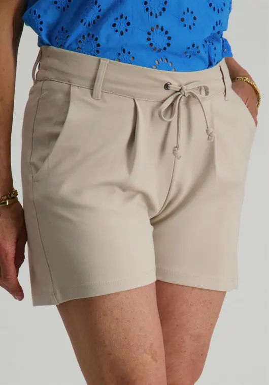 Jacqueline de Yong JDYNEW PRETTY SHORTS JRS REPT 15263038