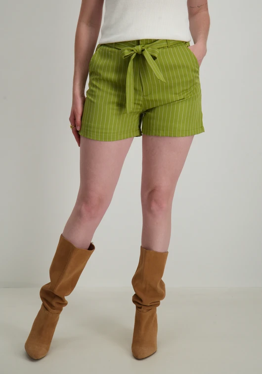 Lofty Manner Short Giovanna QC39.1