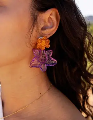 My Jewellery Earring 2 purple flowers plastic MJ10502