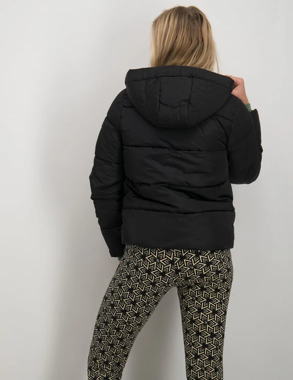 Only ONLAMANDA SHORT JACKET CC OTW 15233427