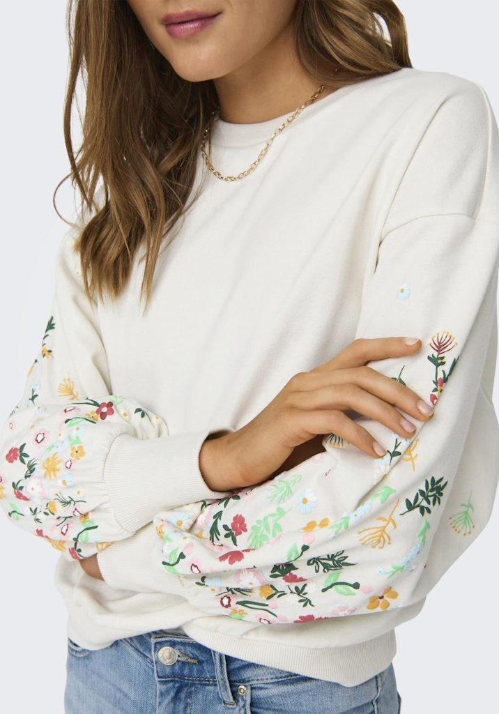 Only ONLBROOKE L/S O-NECK FLOWER SWT NOO 15216364