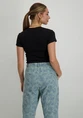 Only ONLELINA S/S O-NECK SHORT TOP JRS N 15320229