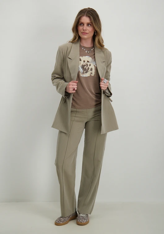 Only ONLFREE LIFE REG S/S LEAF TOP BOX J 15303212