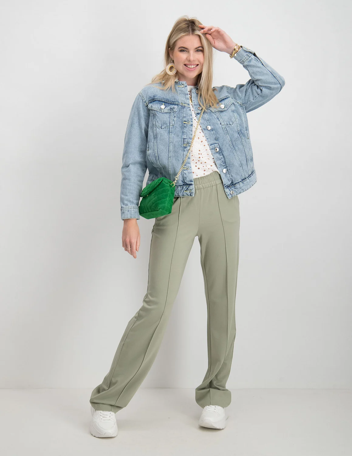 Only ONLPOPTRASH-SUKI LIFE MW PANT PNT N 15235076 midden groen kopen bij  The Stone