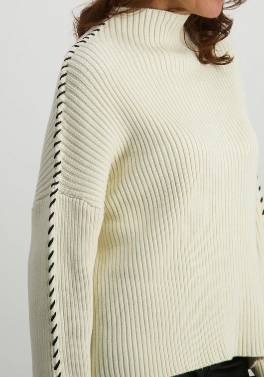Only ONLQUEENIE LS CONTRAST HIGH NECK PR 15330680