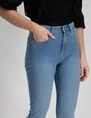 Pieces PCPEGGY FLARED HW JEANS LB NOOS BC 17123711