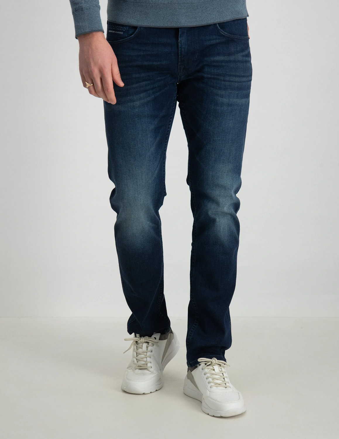 evenaar Secretaris Formulering PME Legend PME LEGEND NIGHTFLIGHT JEANS NIGHT PTR120-NBW blauw-1 kopen bij  The Stone