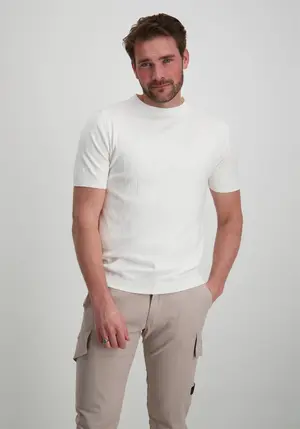 Pure Path Knitted short sleeve with drop need 24010808