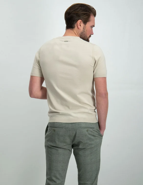 Purewhite Knitted Tshirt with small logo on c 23010802