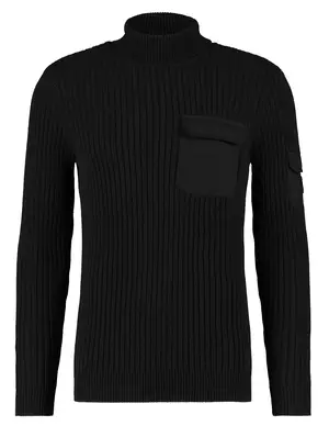 Purewhite pocket on chest & sleeve 21030805
