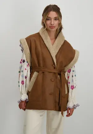 Studio Amaya Maya gilet
