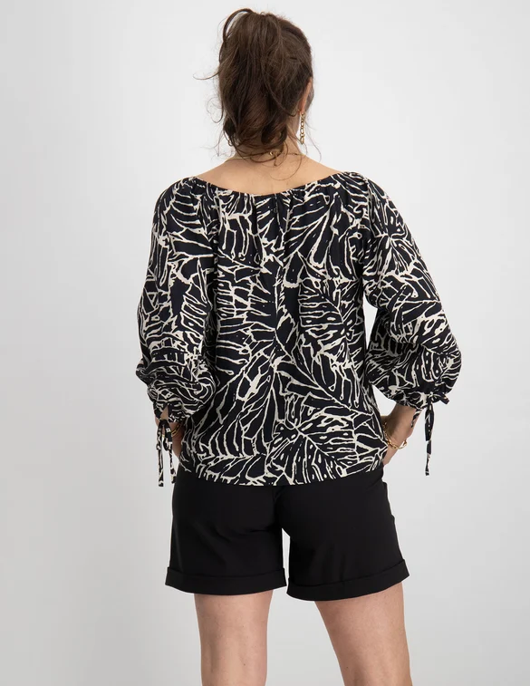 Tramontana Blouse Palm Leaves Black D03-08-301