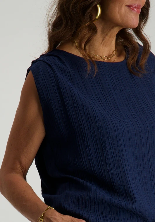 Tramontana Crinkled Top Pleated Shoulder S01-16-401