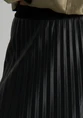 Tramontana Skirt Pleated PU Q33-13-201
