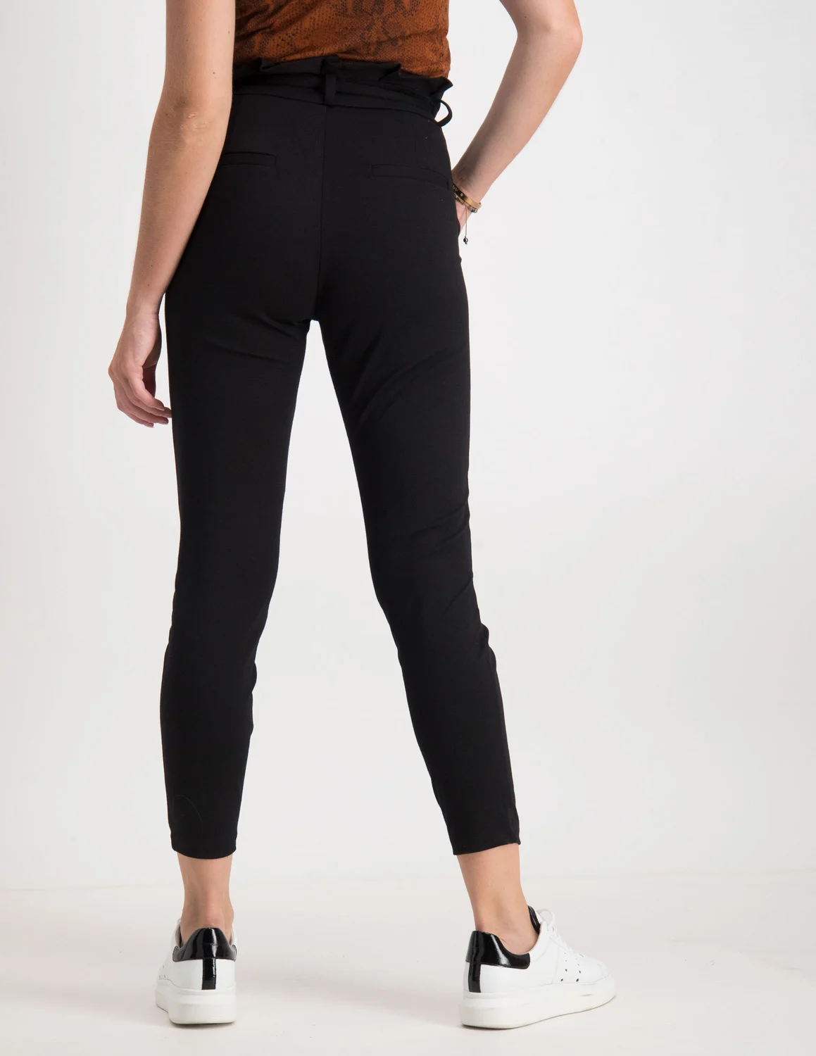 Buy Vero Moda VMEVA HR LOOSE PAPERBAG PANT NOOS K  Black  Nellycom