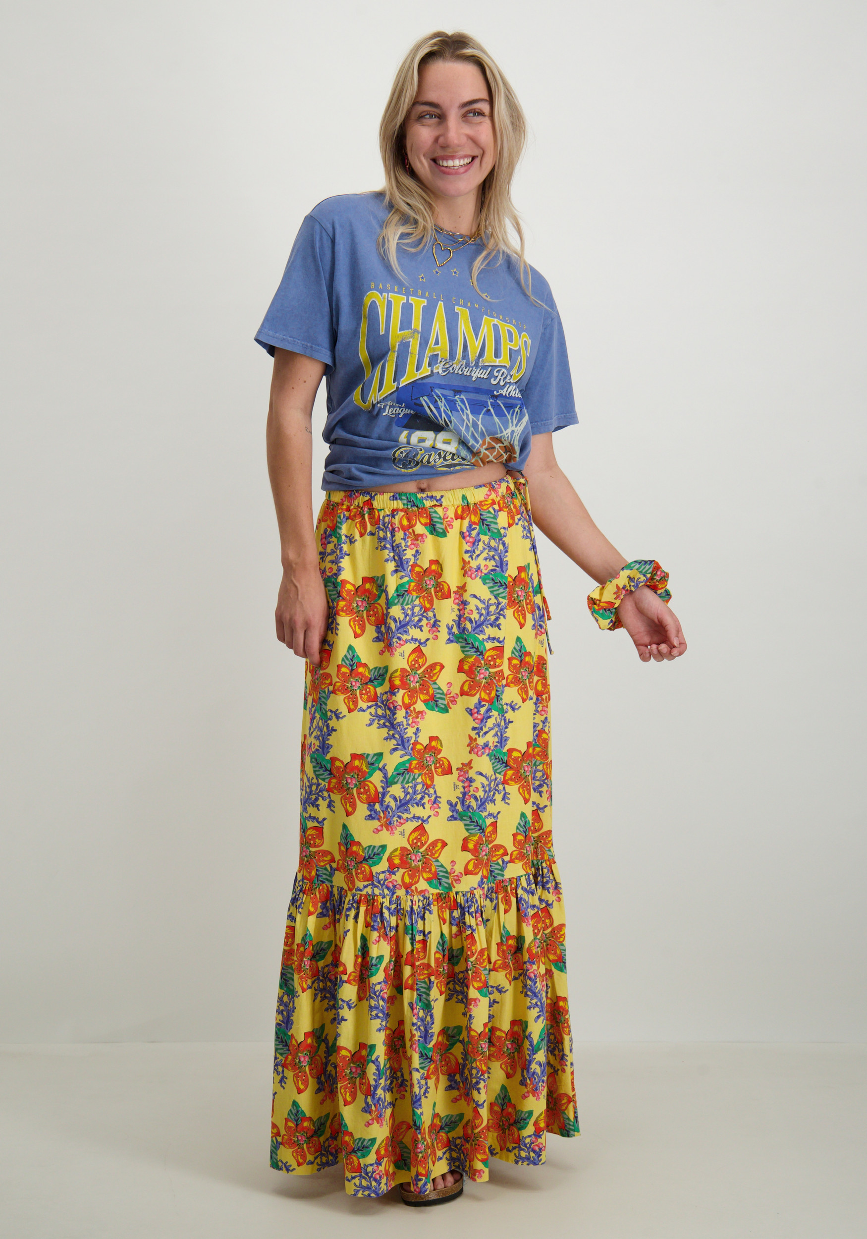 Colourful Rebel T-shirt championd acid wash WT116870 Blauw