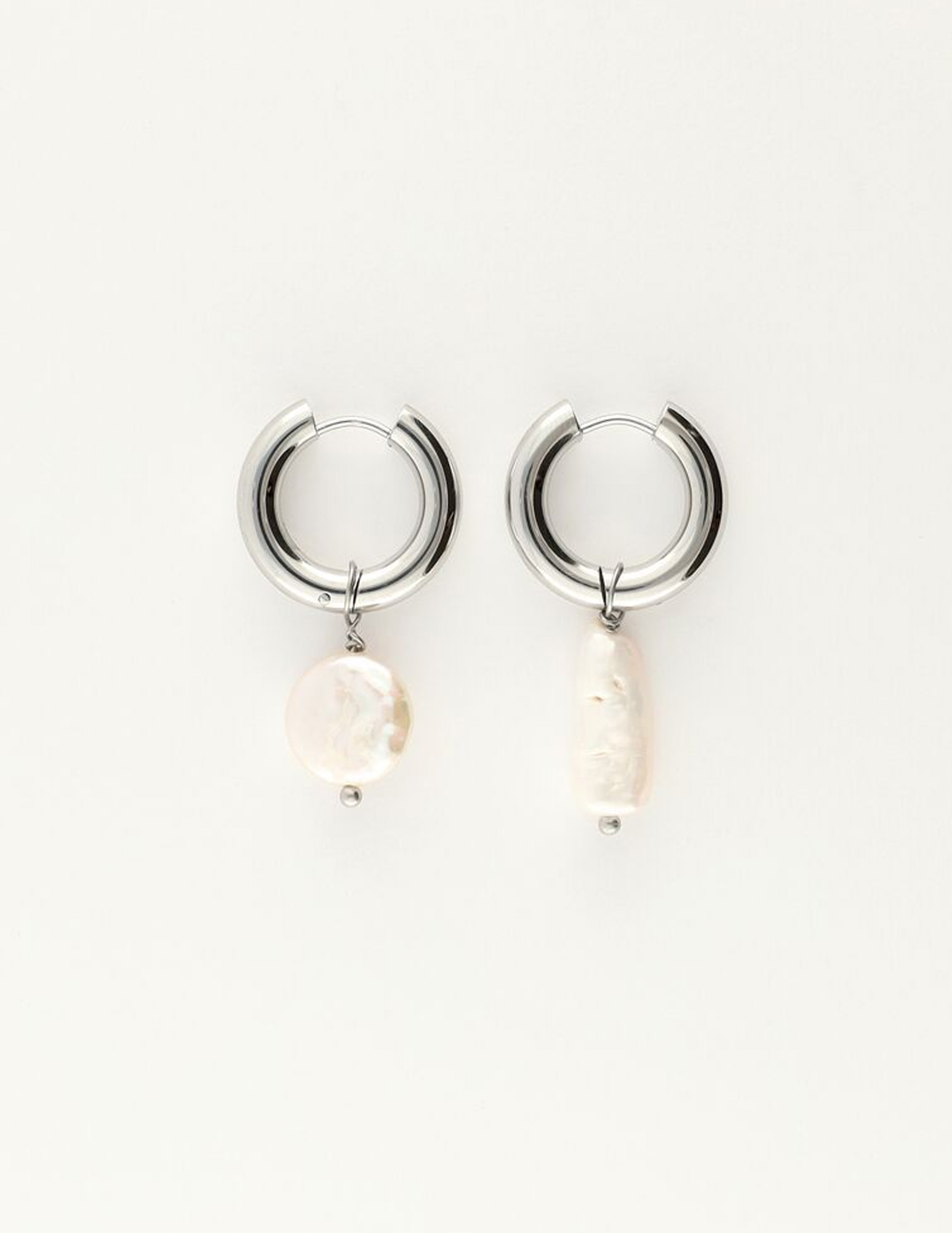 My Jewellery Oorringen met twee verschillende parels MJ09710 Zilver