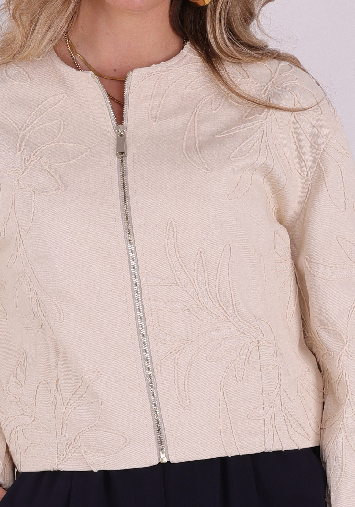 Geisha Jacket embroidery 65022-10 Wolwit-ecru