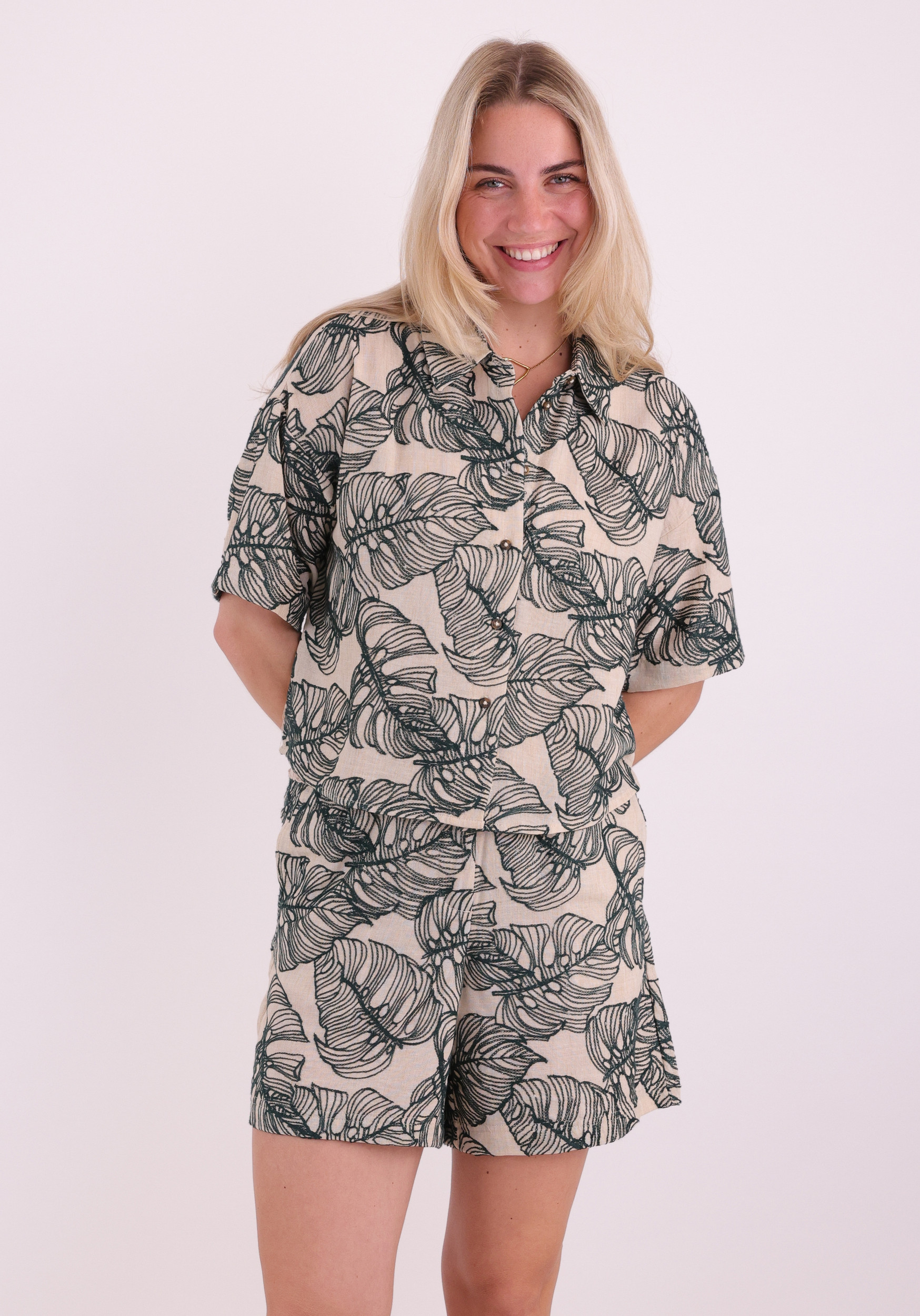 Vila Blouse Flura 14113659 Donker groen