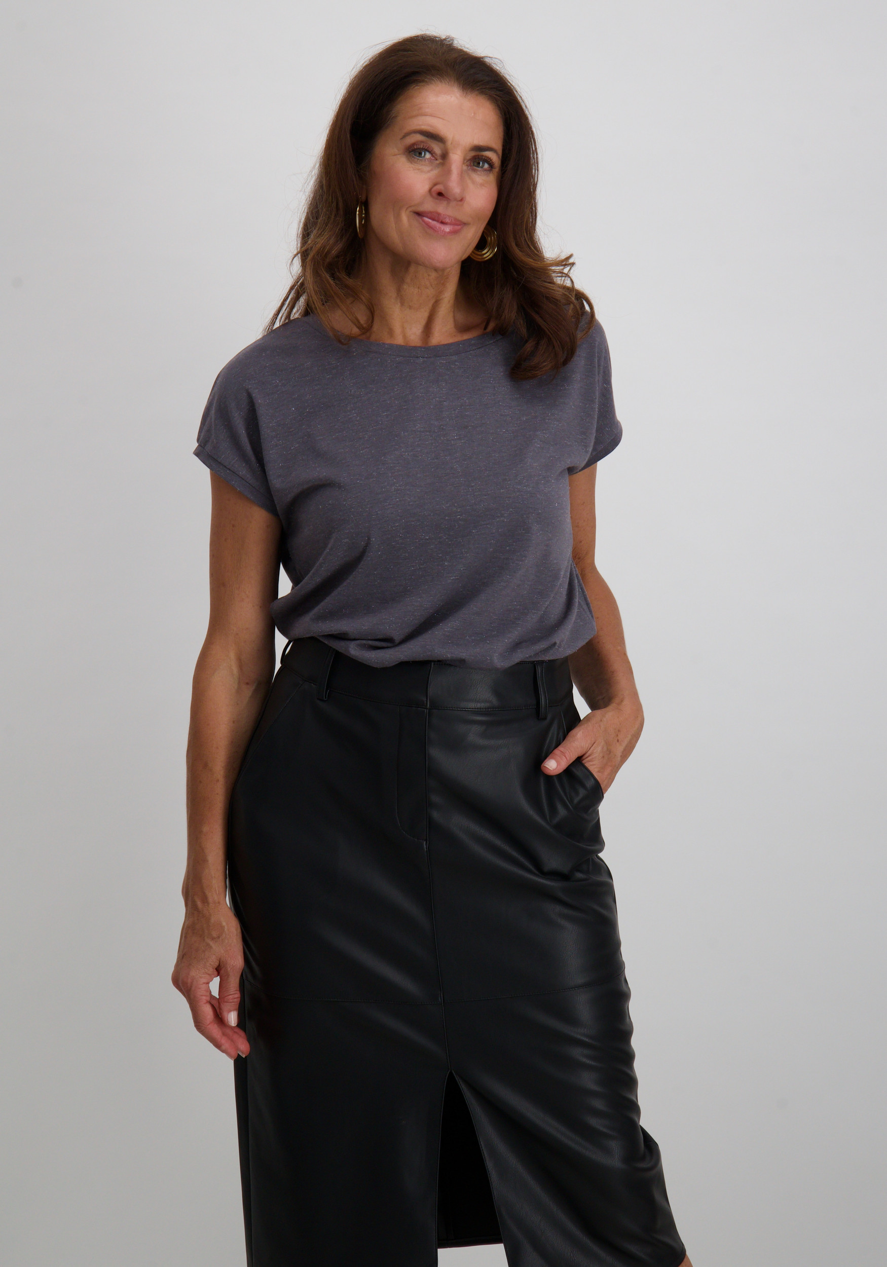 Ichi T-shirt Rebel  20109945 Donker Grijs