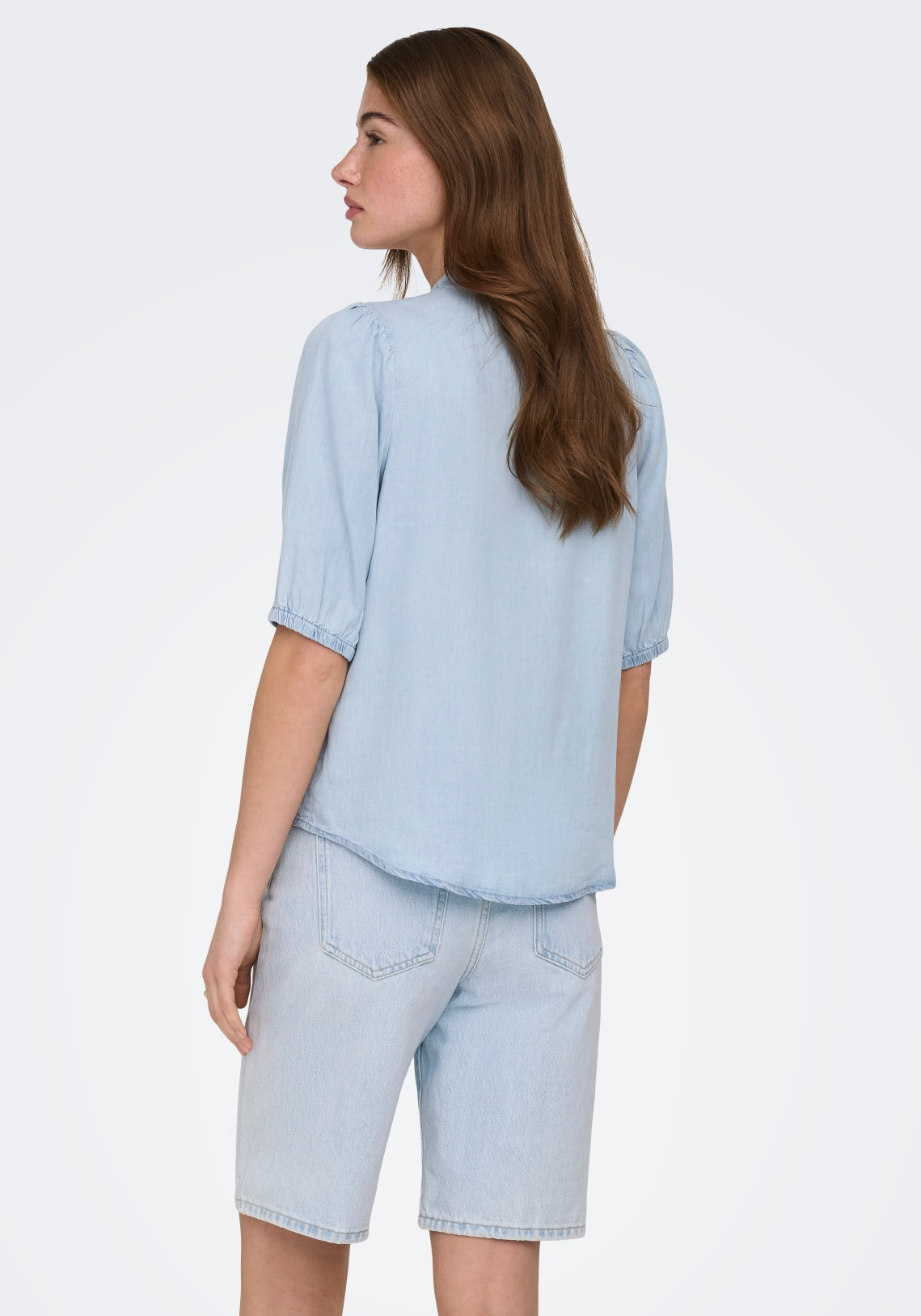 ONLY Blouse Charis 15364008 Licht blauw