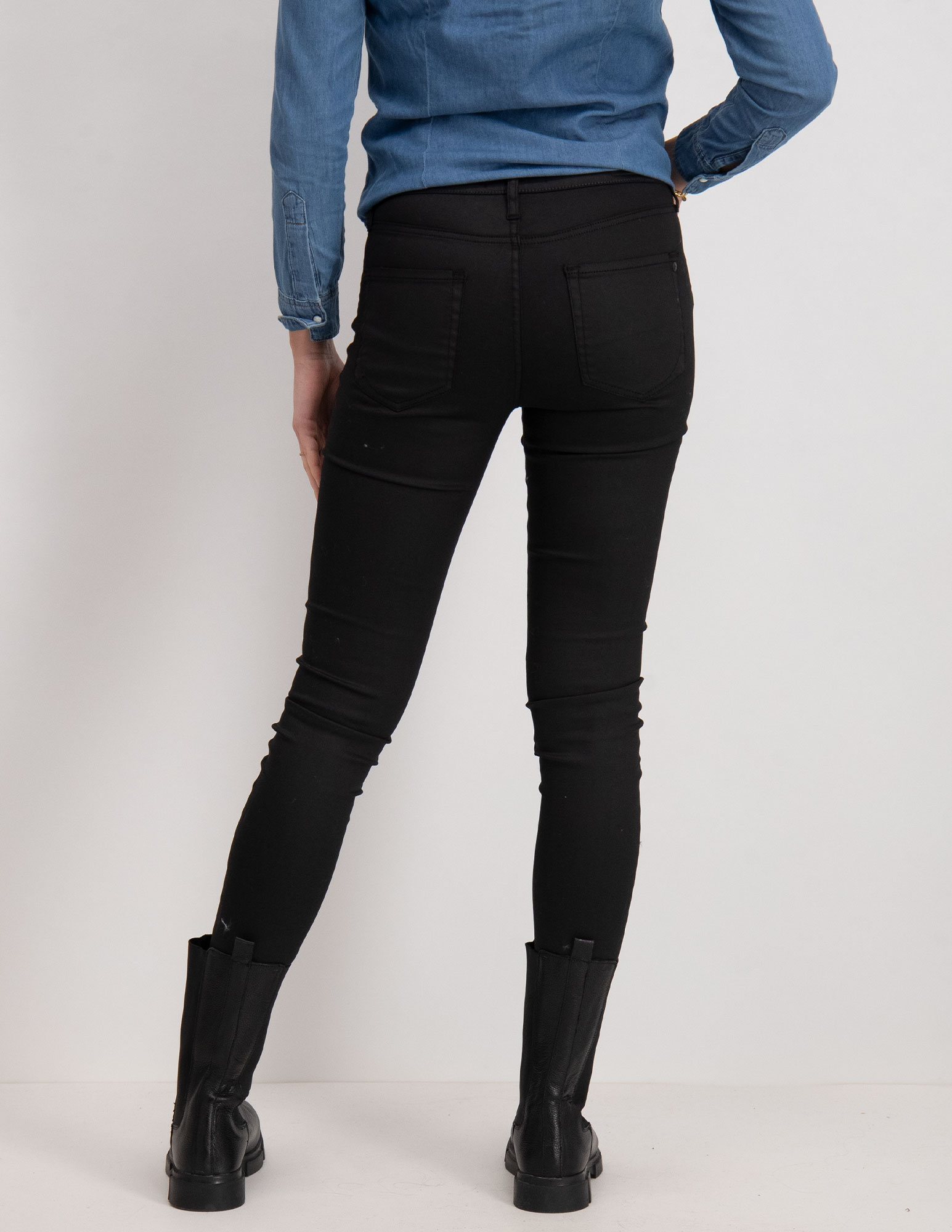 Cup of Joe Jeans Sophia Zwart