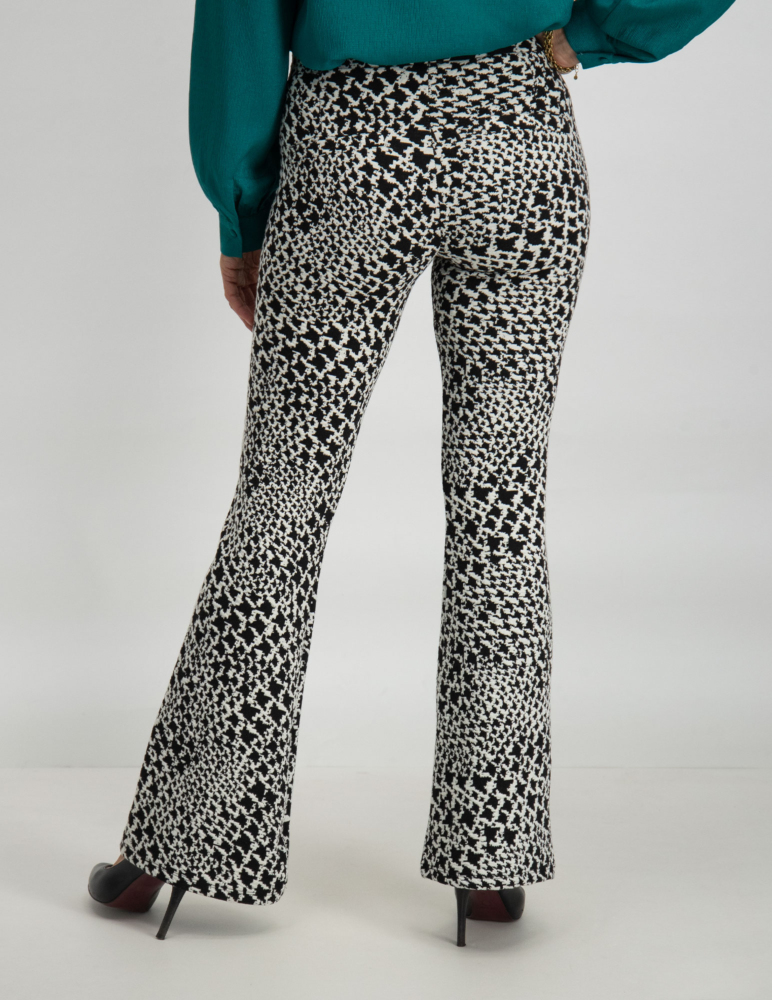 Tramontana Flared broek Jacquard T03-10-101 Zwart/Wit