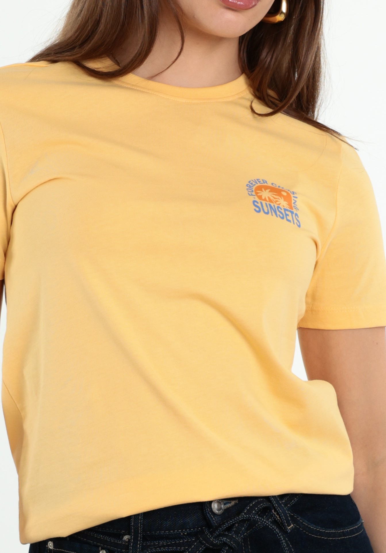 ONLY T-shirt Fine 15373349 Geel