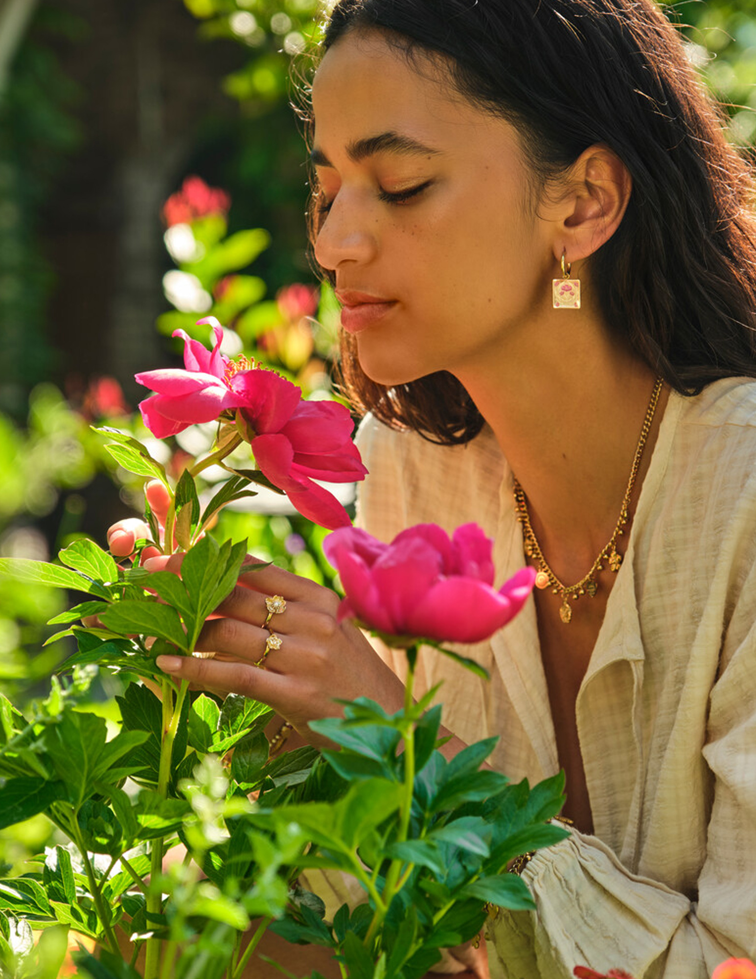 My Jewellery Botanical oorringen met roze bloemen MJ13860 Goud