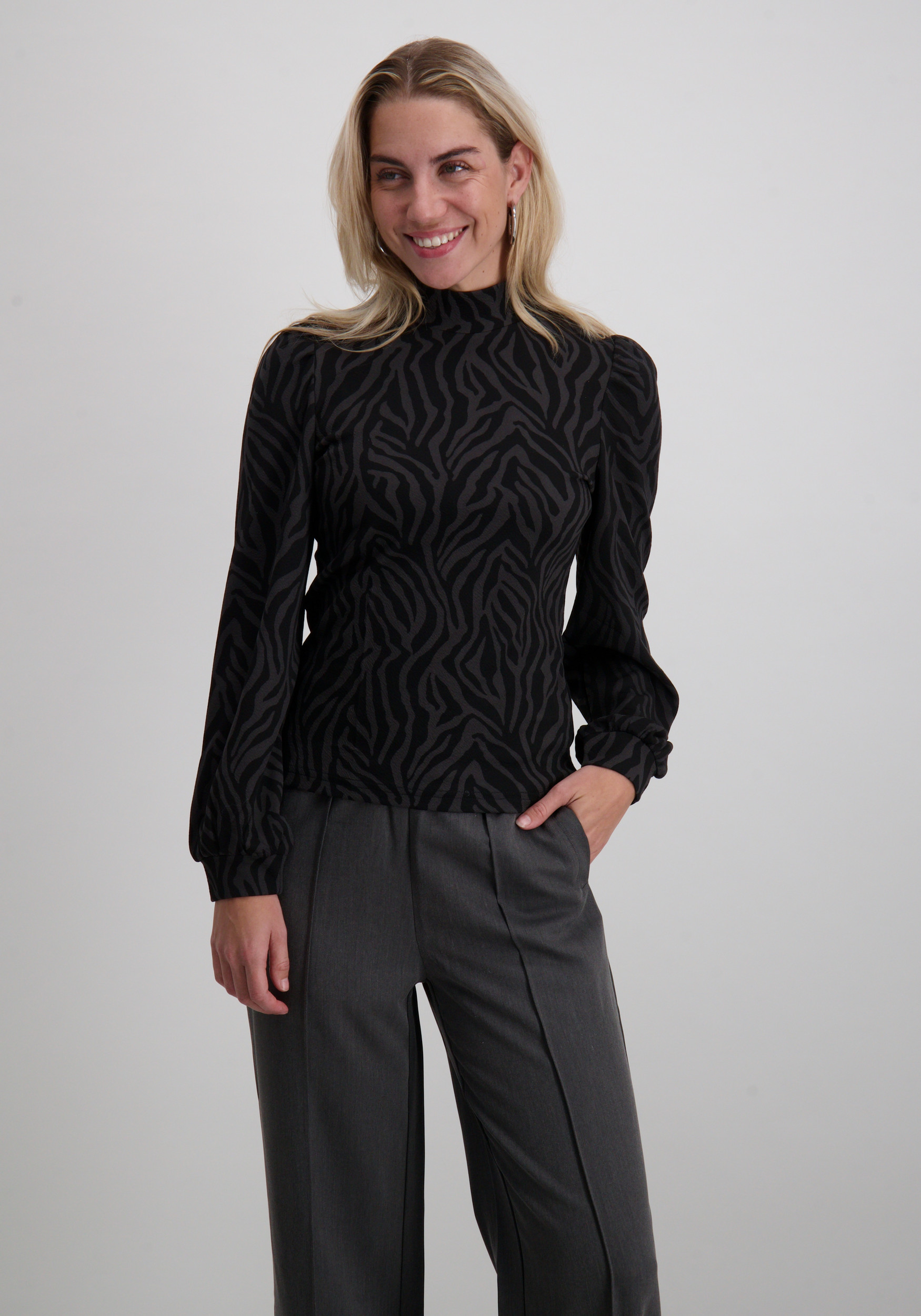 Lofty Manner Top Maren QK09 Grijs