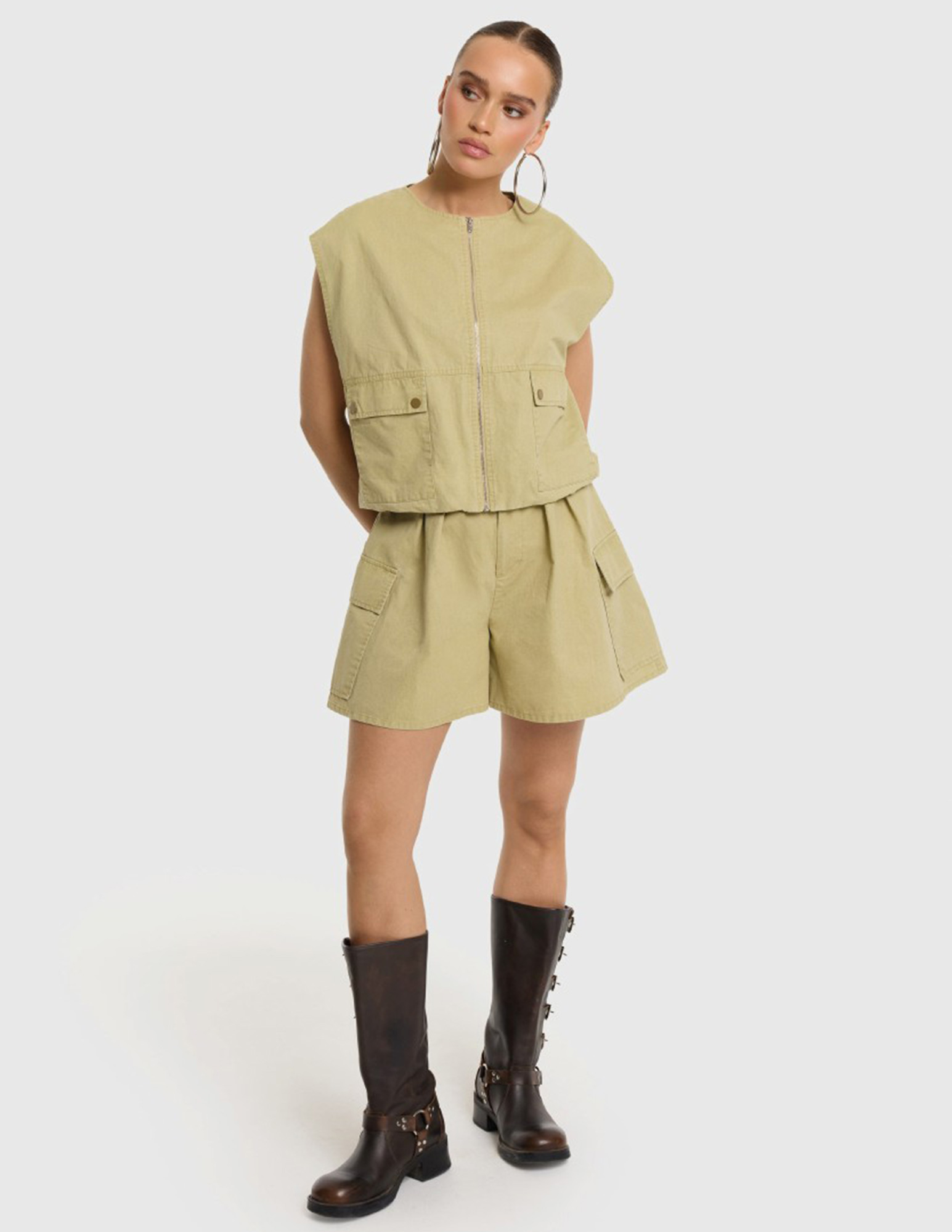 Refined Department Short Uma R2606241206 Zand