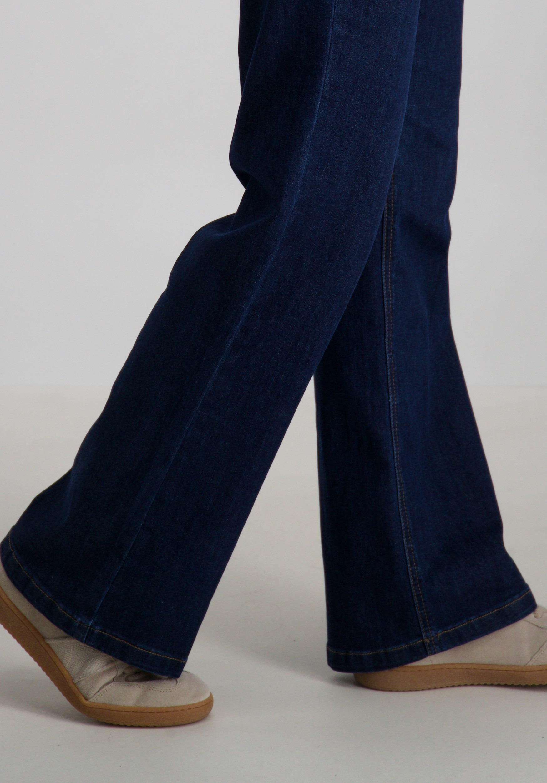 Red Button Jeans Colette SRB4334 AW25 Donker blauw