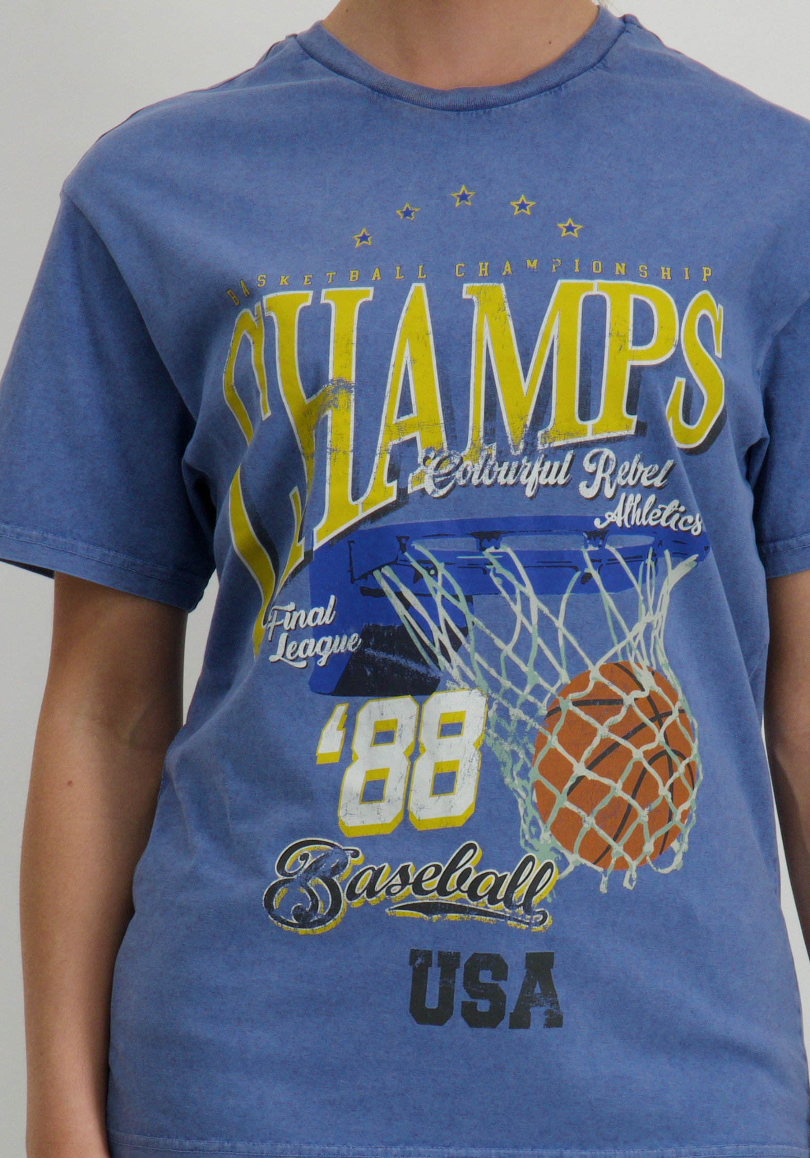 Colourful Rebel T-shirt championd acid wash WT116870 Blauw