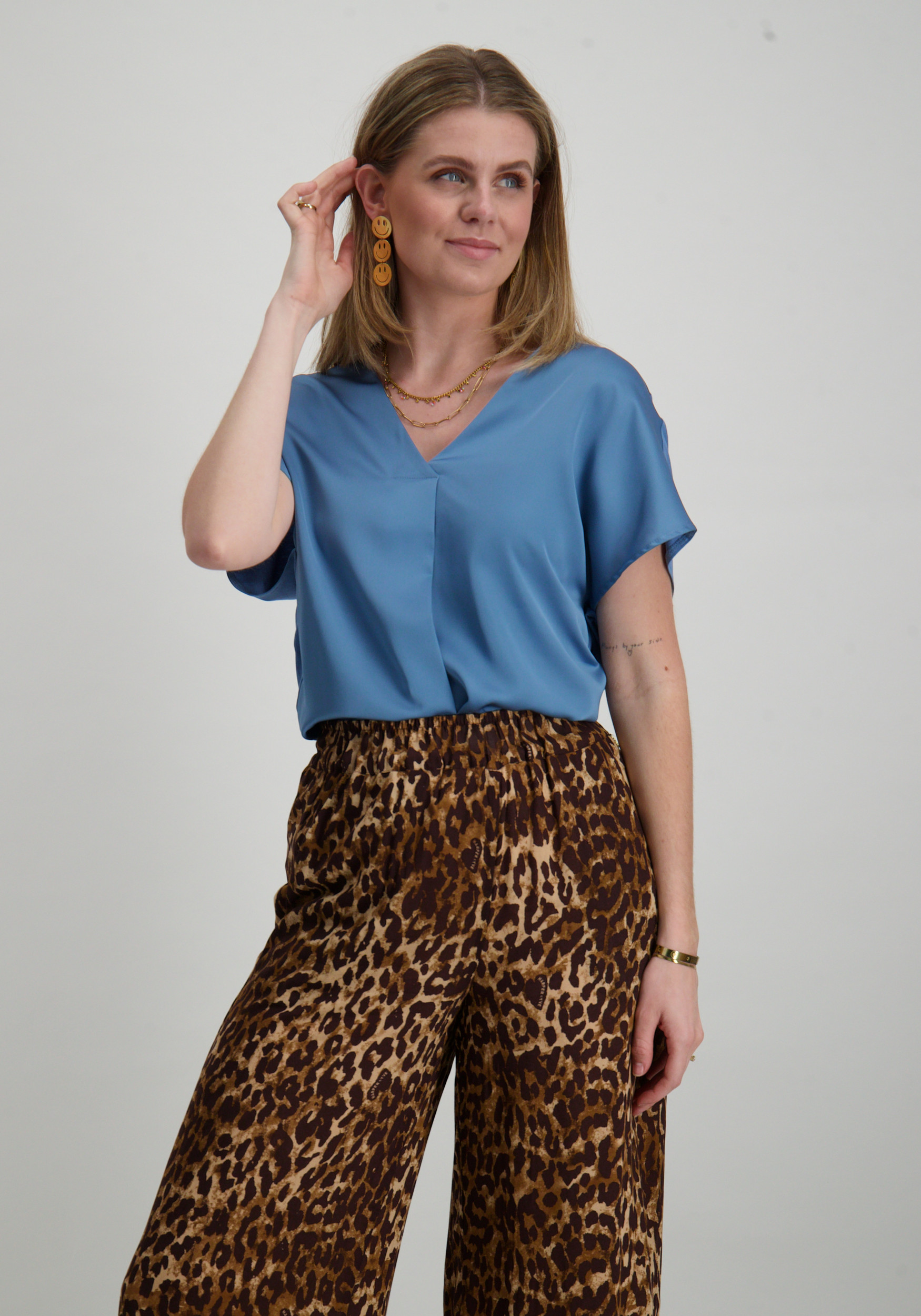 Vila T-shirt Ellette 14089239 Licht blauw