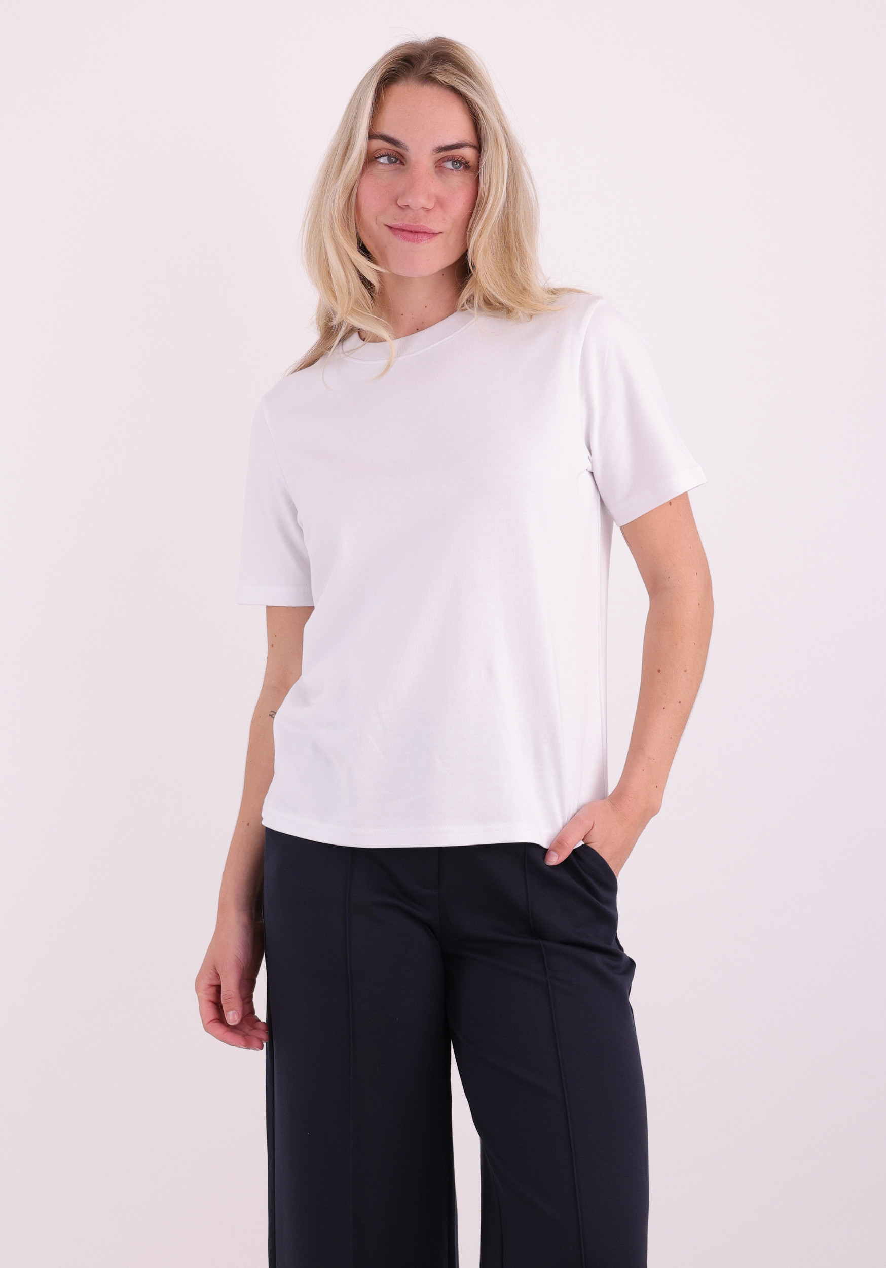 ONLY T-shirt Monja 15320892 Wit