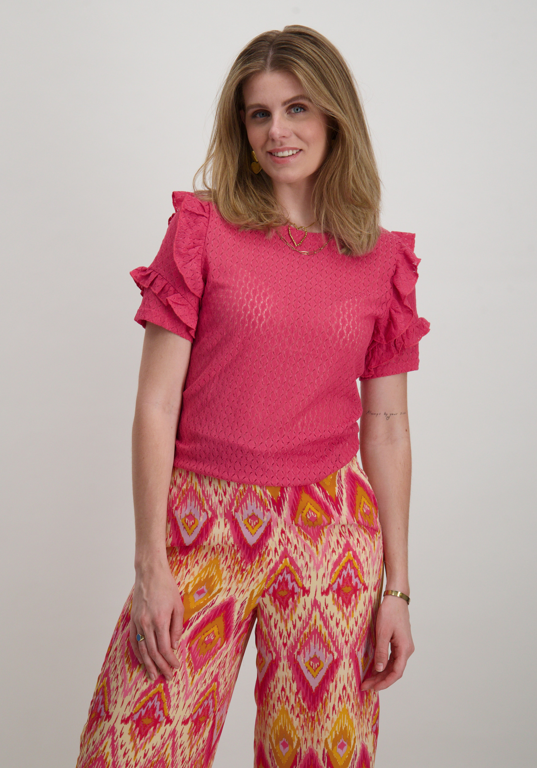 Lofty Manner T-shirt Imani Roze