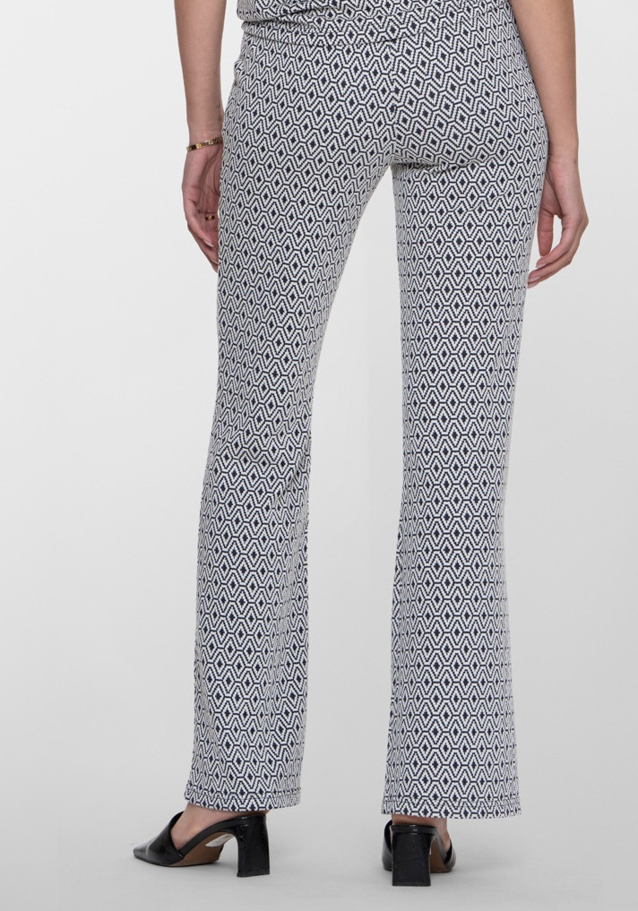 Geisha Broek Jaquard 61113-21 Wolwit-ecru