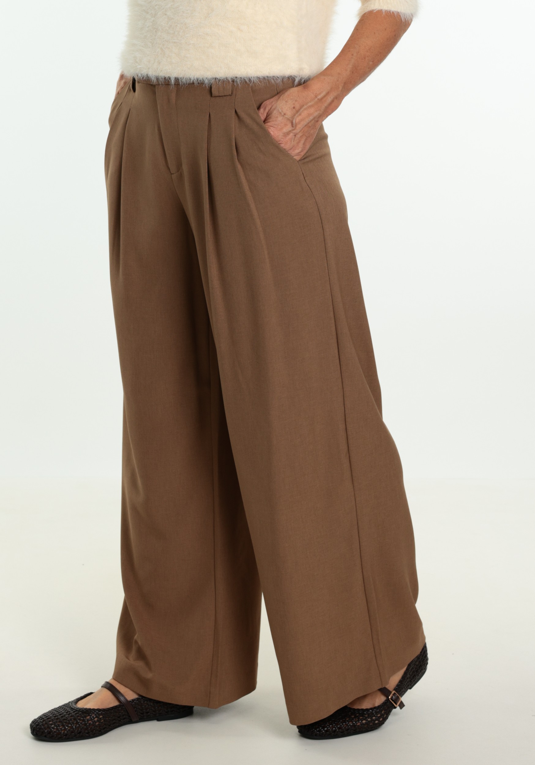 ONLY Broek Svea 15331532 Bruin